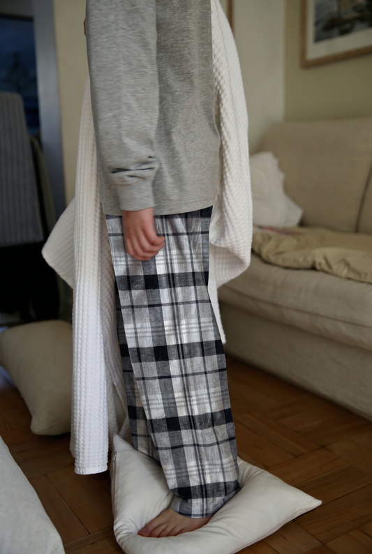 Pijama Largo Niño Franela Grey Manga Larga